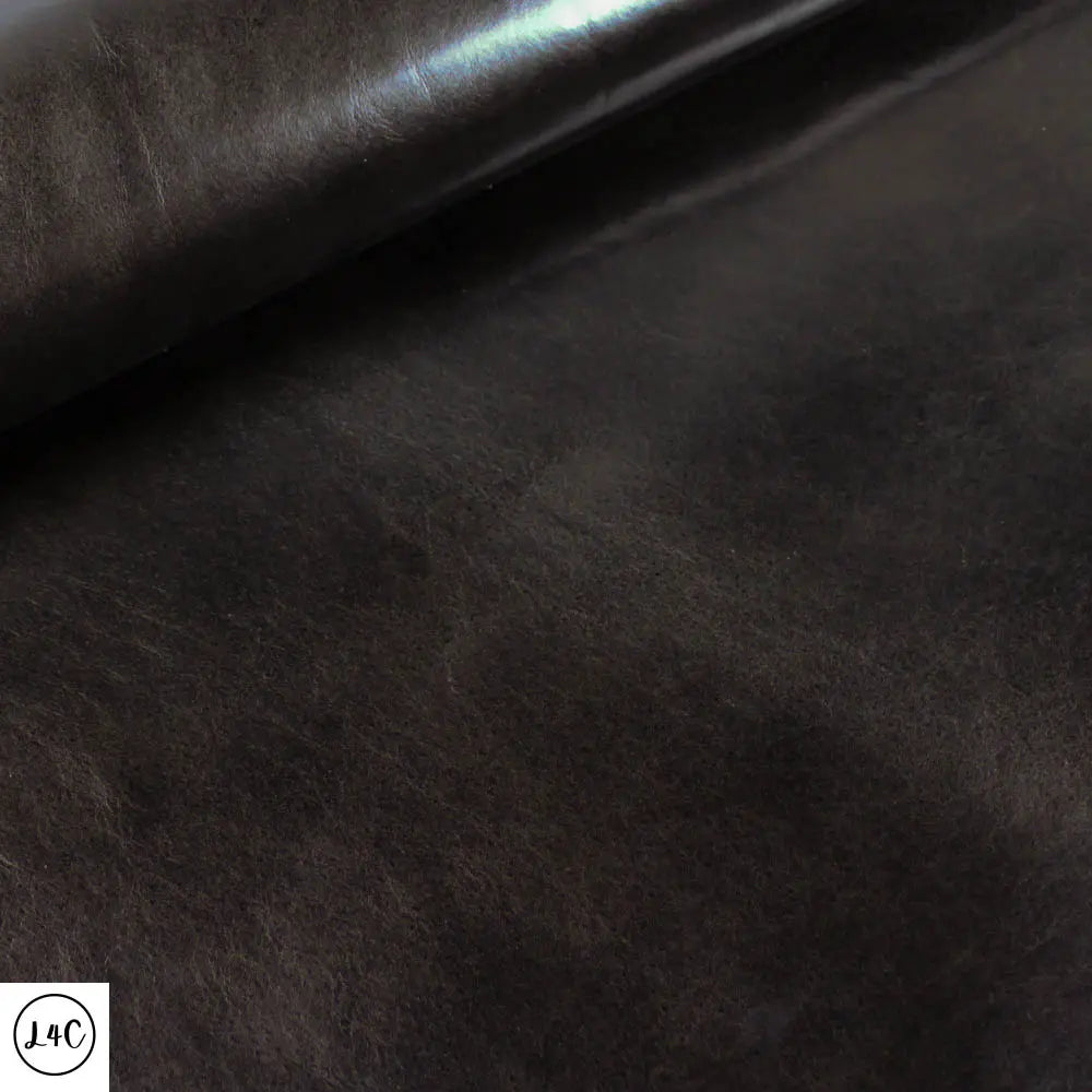Ebony Veg Tan Leather