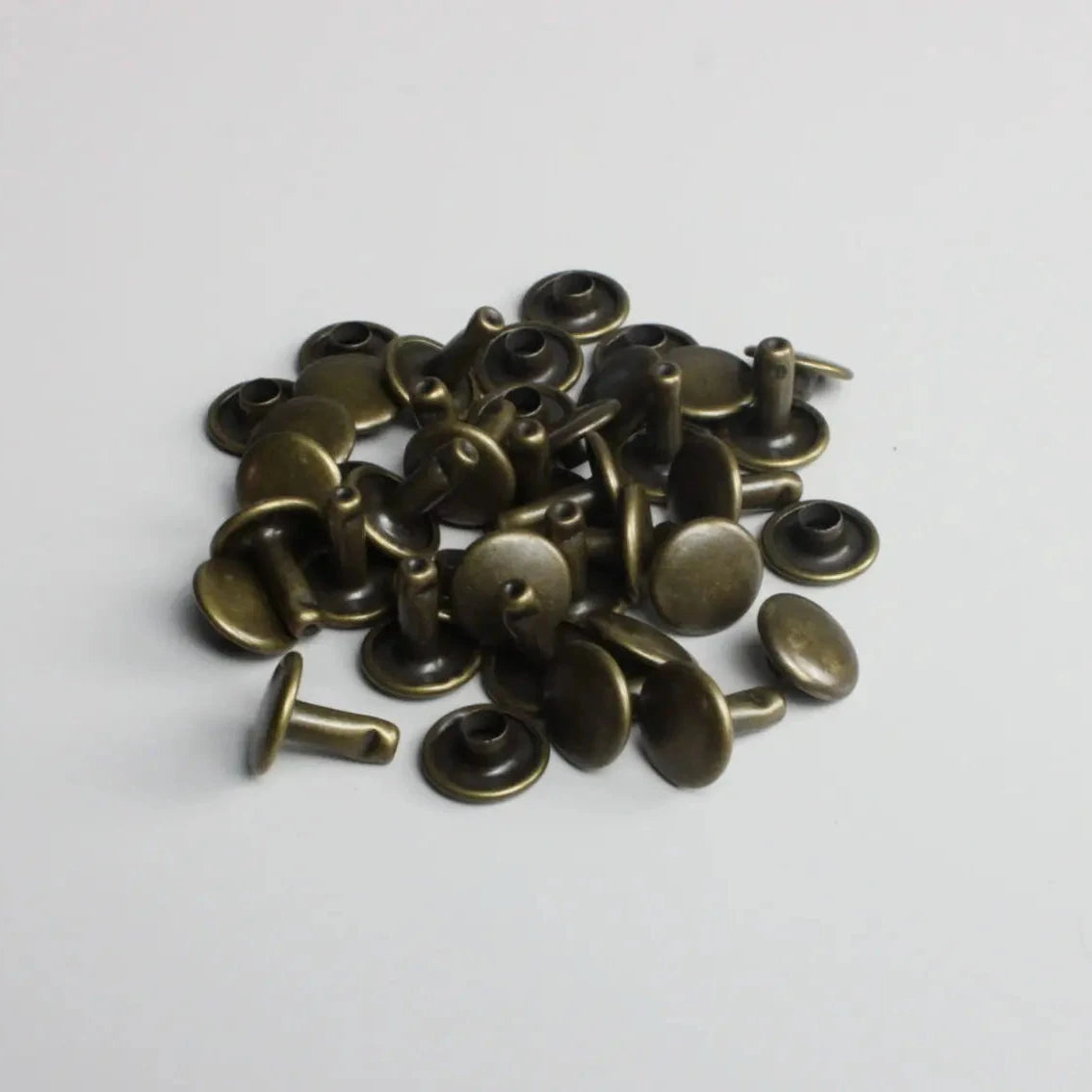Double Cap Rivets antique brass
