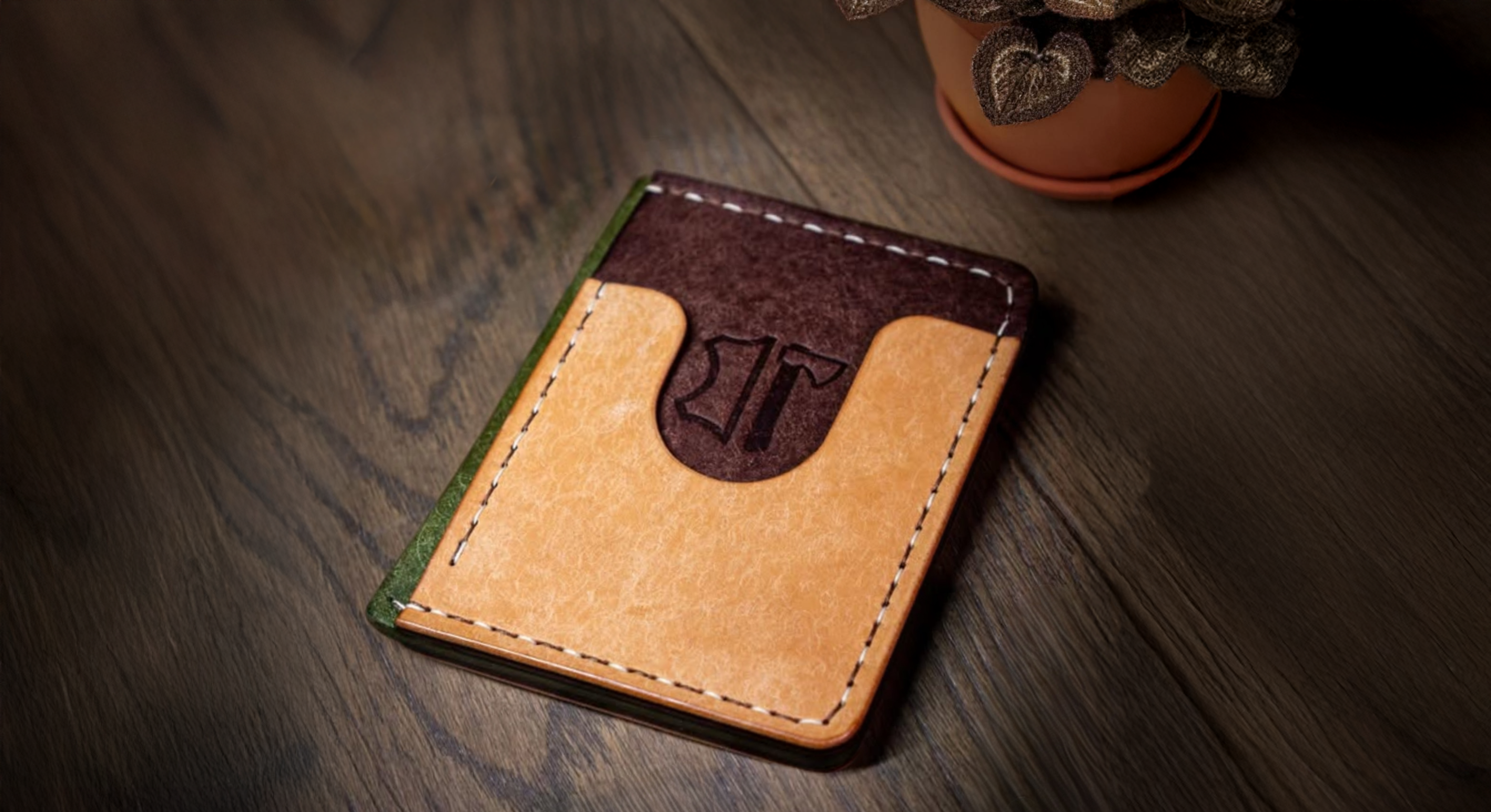 What is the Best Leather for Making Wallets & Cardholders?