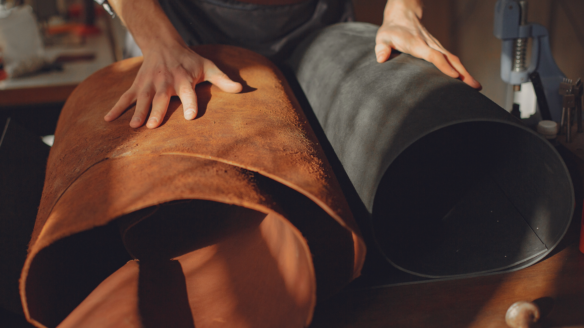 Vegetable VS Chrome Tanned Leather: Which One is Right for You?