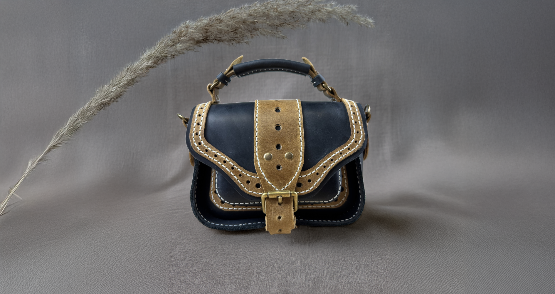 Wallets & Cardholders